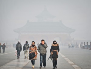 The worst affected were Jiangsu, Zhejiang, Anhui and Henan provinces which suffered lingering smog for six consecutive days [Xinhua]