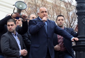 Outgoing Prime Minister Boiko Boirsov speaking to supporters in Sofia, Bulgaria [Xinhua]