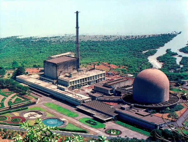  Two nuclear research reactors, Dhruva, left, and Cirus, right, within the Bhabha Atomic Research Center on the outskirts of Bombay, India's top nuclear facility, is shown in this undated photo [AP]