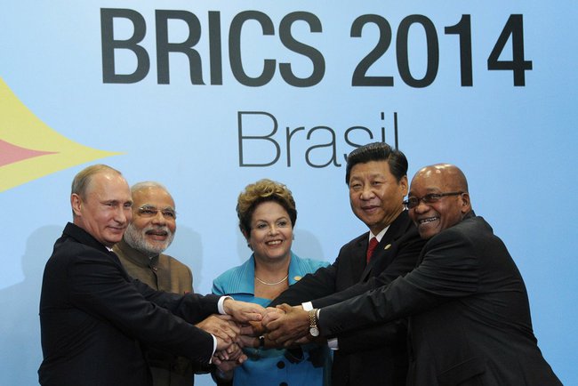 Heads of state of BRICS, Russian President Vladimir Putin, Indian Prime Minister Narendra Modi, Brazilian President Dilma Rousseff, Chinese president Xi Jinping and South African President Jacob Zuma met in Fortaleza, Brazil on 15 July 2014 [Xinhua]