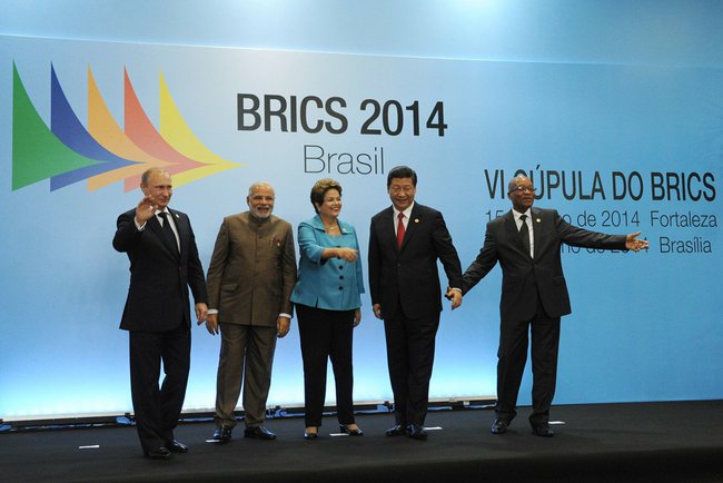 BRICS Summit participants: Vladimir Putin, Prime Minister of India Narendra Modi, President of Brazil Dilma Rousseff, President of China Xi Jinping and President of South Africa Jacob Zuma in Fortaleza, Brazil on 15 July [PPIO]