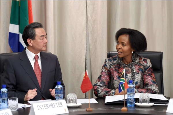 Chinese Foreign Minister Wang Yi held talks with his South African counterpart Maite Nkoana-Mashabane in Pretoria, South Africa on 14 April 2015 [Image: Dirco]