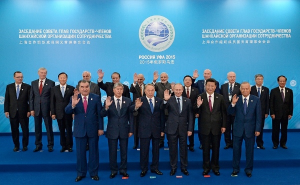 Heads of State of the Shanghai Cooperation Organisation member countries, observers and dialogue partners at Summit in Ufa, Russia on 10 July 2015 [Image: brics2015.ru]