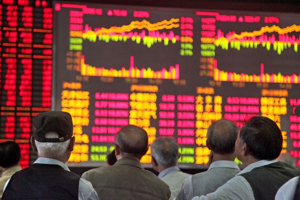 The benchmark Shanghai Composite Index nose-dived 3.02 percent at opening. It recovered about 1 percent in the morning session[Xinhua]