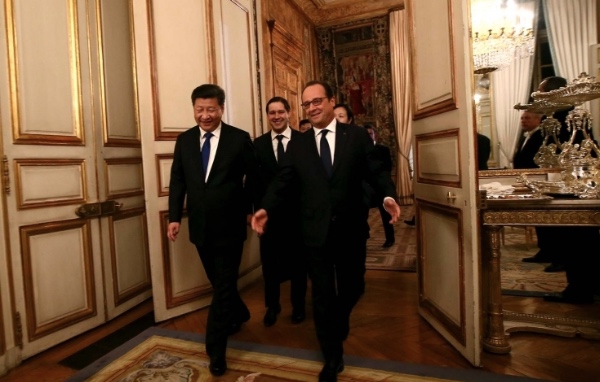 Chinese President Xi Jinping and his French counterpart Francois Hollande in Paris on 29 November 2015 [Image: Élysée.fr]