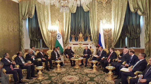 Russian President Vladimir Putin and Indian Prime Minister Narendra Modi at the Kremlin on 24 December 2015 [PPIO]