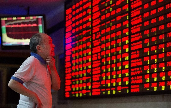 Trading on Chinese stock markets was halted for the day on Thursday just 30 minutes after the start of trading [Xinhua]