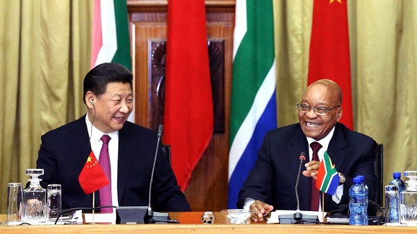 File photo: Chinese President Xi Jinping with his South African counterpart Jacob Zuma [Xinhua]