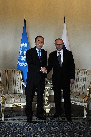 Russian President Vladimir Putin met UN Chief Ban Ki-moon in St. Petersburg, Russia on 16 June 2016 [Image: PPIO]
