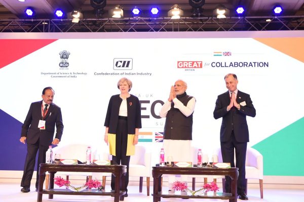 British Prime Minister Theresa May and her Indian counterpart Narendra Modi at the India-UK Tech Summit in New Delhi on 7 Nove 2016 [Image: MEA, India]